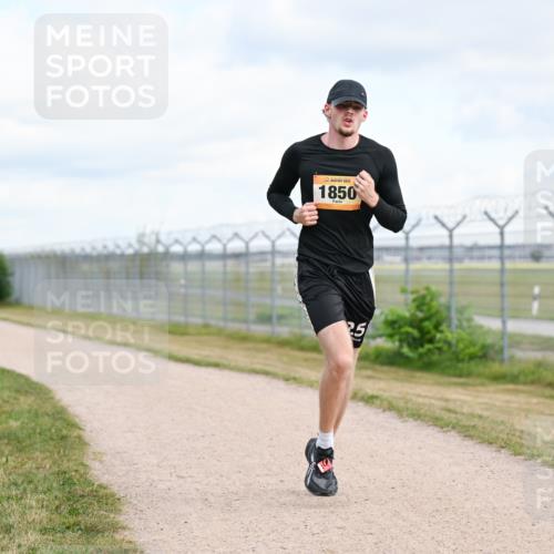 14.09.2025 - Airport Race Dr. Thomas Lammeyer http://msf.ph/oto/8861514 14.09.2025 11:57:35 Laufen 1850, 5 meine-sportfotos.de