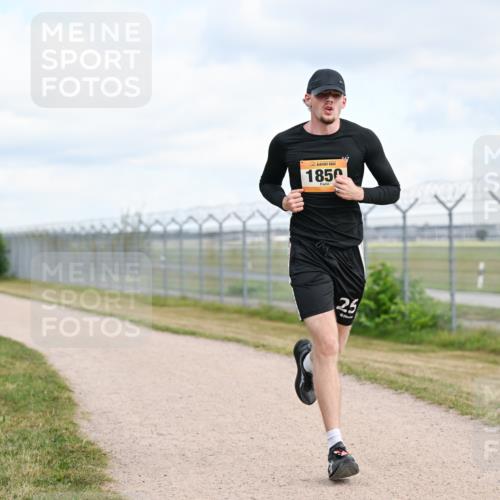 14.09.2025 - Airport Race Dr. Thomas Lammeyer http://msf.ph/oto/8861515 14.09.2025 11:57:35 Laufen 1850, 25 meine-sportfotos.de
