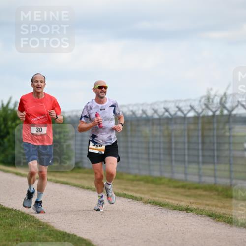 14.09.2025 - Airport Race Dr. Thomas Lammeyer http://msf.ph/oto/8861517 14.09.2025 11:57:38 Laufen 30, 326 meine-sportfotos.de