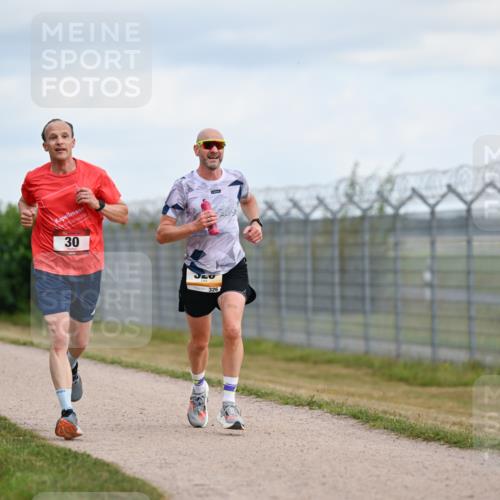 14.09.2025 - Airport Race Dr. Thomas Lammeyer http://msf.ph/oto/8861523 14.09.2025 11:57:39 Laufen 30, 326 meine-sportfotos.de