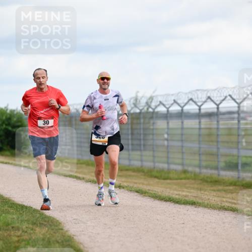 14.09.2025 - Airport Race Dr. Thomas Lammeyer http://msf.ph/oto/8861528 14.09.2025 11:57:40 Laufen 30, 326 meine-sportfotos.de