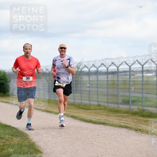 14.09.2025 - Airport Race Dr. Thomas Lammeyer http://msf.ph/oto/8861531 14.09.2025 11:57:40 Laufen 30 meine-sportfotos.de