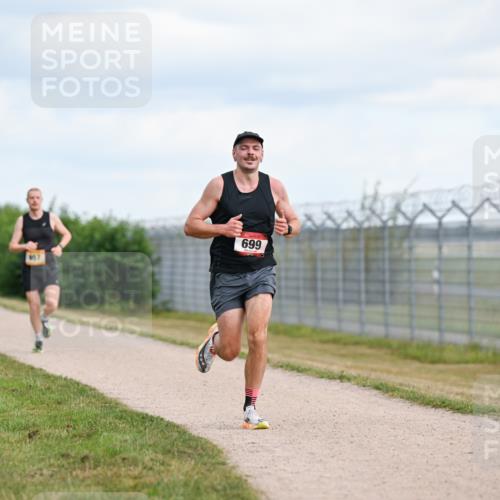 14.09.2025 - Airport Race Dr. Thomas Lammeyer http://msf.ph/oto/8861579 14.09.2025 11:57:54 Laufen 657, 699 meine-sportfotos.de