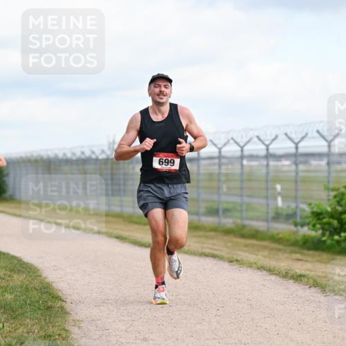 14.09.2025 - Airport Race Dr. Thomas Lammeyer http://msf.ph/oto/8861593 14.09.2025 11:57:56 Laufen 699 meine-sportfotos.de