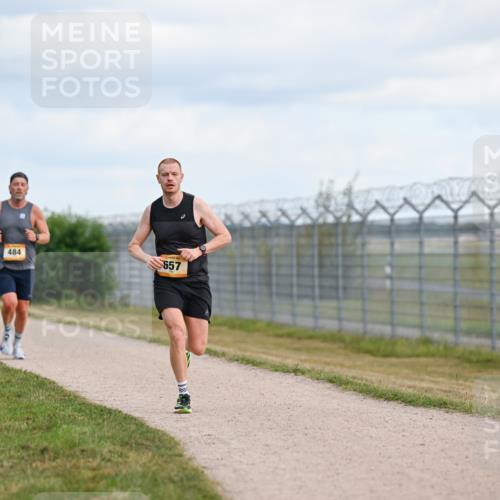 14.09.2025 - Airport Race Dr. Thomas Lammeyer http://msf.ph/oto/8861598 14.09.2025 11:57:57 Laufen 484, 657 meine-sportfotos.de