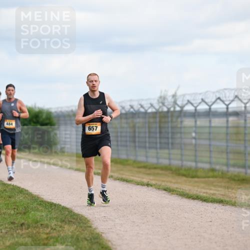 14.09.2025 - Airport Race Dr. Thomas Lammeyer http://msf.ph/oto/8861599 14.09.2025 11:57:57 Laufen 484, 657 meine-sportfotos.de