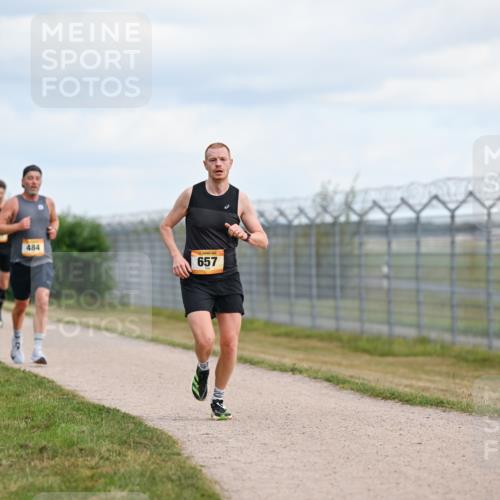 14.09.2025 - Airport Race Dr. Thomas Lammeyer http://msf.ph/oto/8861601 14.09.2025 11:57:58 Laufen 484, 657 meine-sportfotos.de