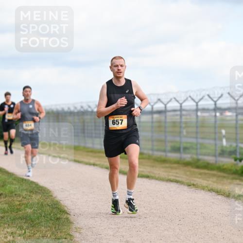 14.09.2025 - Airport Race Dr. Thomas Lammeyer http://msf.ph/oto/8861614 14.09.2025 11:57:59 Laufen 484, 657 meine-sportfotos.de