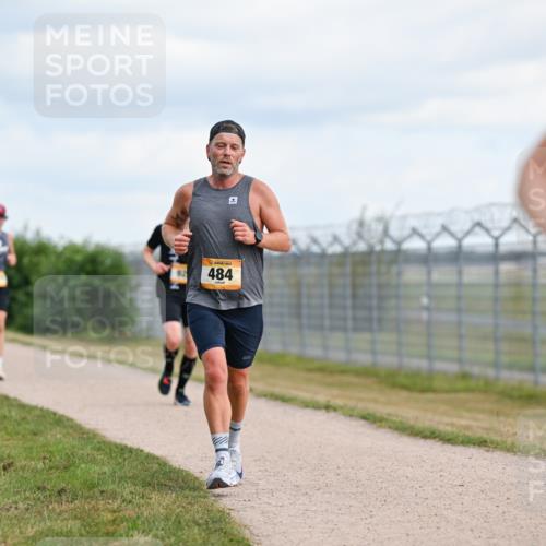 14.09.2025 - Airport Race Dr. Thomas Lammeyer http://msf.ph/oto/8861622 14.09.2025 11:58:01 Laufen 484 meine-sportfotos.de
