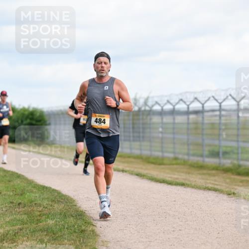 14.09.2025 - Airport Race Dr. Thomas Lammeyer http://msf.ph/oto/8861627 14.09.2025 11:58:02 Laufen 484 meine-sportfotos.de