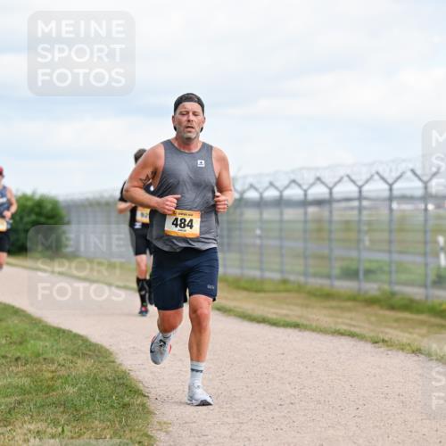 14.09.2025 - Airport Race Dr. Thomas Lammeyer http://msf.ph/oto/8861630 14.09.2025 11:58:02 Laufen 484, 4 meine-sportfotos.de