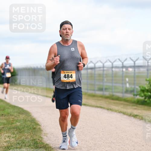 14.09.2025 - Airport Race Dr. Thomas Lammeyer http://msf.ph/oto/8861638 14.09.2025 11:58:03 Laufen 484 meine-sportfotos.de
