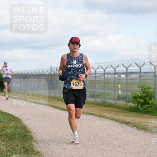 14.09.2025 - Airport Race Dr. Thomas Lammeyer http://msf.ph/oto/8861654 14.09.2025 11:58:08 Laufen 38, 1675 meine-sportfotos.de