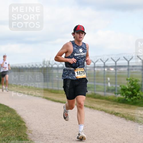 14.09.2025 - Airport Race Dr. Thomas Lammeyer http://msf.ph/oto/8861656 14.09.2025 11:58:08 Laufen 38, 1675 meine-sportfotos.de