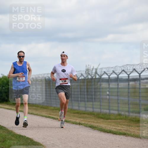 14.09.2025 - Airport Race Dr. Thomas Lammeyer http://msf.ph/oto/8861660 14.09.2025 11:58:09 Laufen 873, 136 meine-sportfotos.de