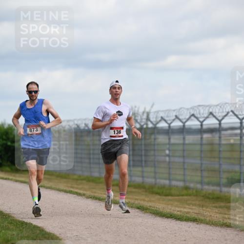 14.09.2025 - Airport Race Dr. Thomas Lammeyer http://msf.ph/oto/8861663 14.09.2025 11:58:10 Laufen 873, 136 meine-sportfotos.de