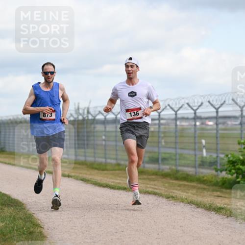 14.09.2025 - Airport Race Dr. Thomas Lammeyer http://msf.ph/oto/8861676 14.09.2025 11:58:12 Laufen 873, 136 meine-sportfotos.de