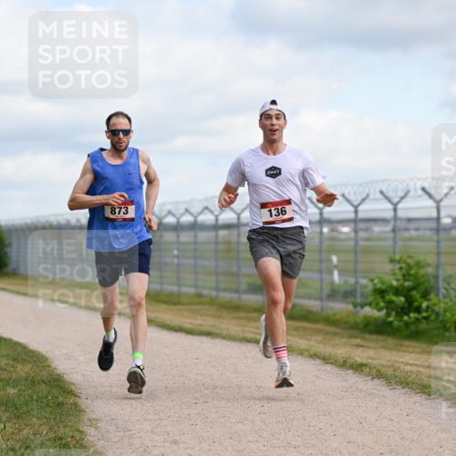 14.09.2025 - Airport Race Dr. Thomas Lammeyer http://msf.ph/oto/8861681 14.09.2025 11:58:12 Laufen 873, 136 meine-sportfotos.de