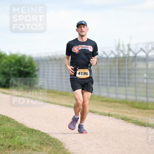 14.09.2025 - Airport Race Dr. Thomas Lammeyer http://msf.ph/oto/8861698 14.09.2025 11:58:24 Laufen 4190 meine-sportfotos.de