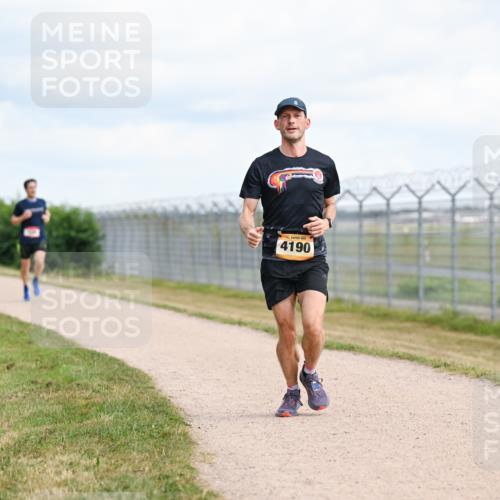 14.09.2025 - Airport Race Dr. Thomas Lammeyer http://msf.ph/oto/8861710 14.09.2025 11:58:25 Laufen 4190 meine-sportfotos.de