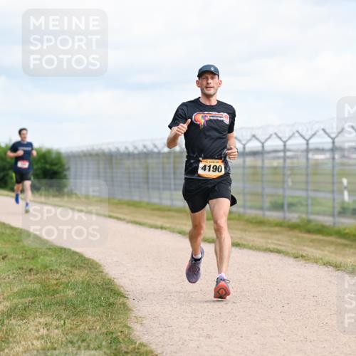 14.09.2025 - Airport Race Dr. Thomas Lammeyer http://msf.ph/oto/8861711 14.09.2025 11:58:25 Laufen 4190 meine-sportfotos.de