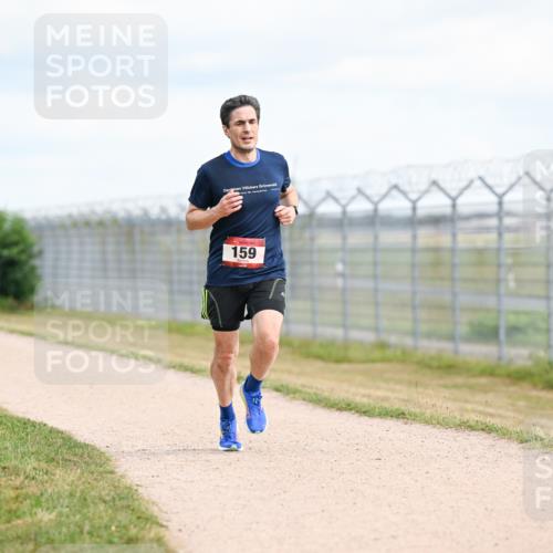 14.09.2025 - Airport Race Dr. Thomas Lammeyer http://msf.ph/oto/8861727 14.09.2025 11:58:30 Laufen 159 meine-sportfotos.de
