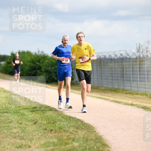 14.09.2025 - Airport Race Dr. Thomas Lammeyer http://msf.ph/oto/8861758 14.09.2025 11:58:40 Laufen 19 meine-sportfotos.de