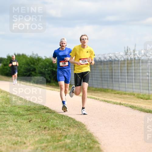 14.09.2025 - Airport Race Dr. Thomas Lammeyer http://msf.ph/oto/8861761 14.09.2025 11:58:41 Laufen 19, 724 meine-sportfotos.de