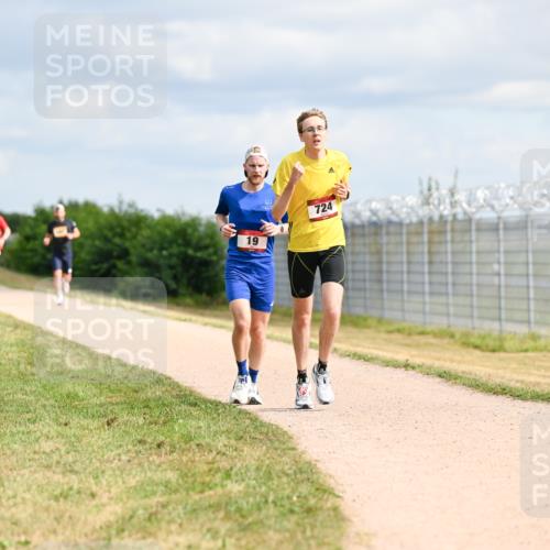14.09.2025 - Airport Race Dr. Thomas Lammeyer http://msf.ph/oto/8861765 14.09.2025 11:58:41 Laufen 19, 724 meine-sportfotos.de