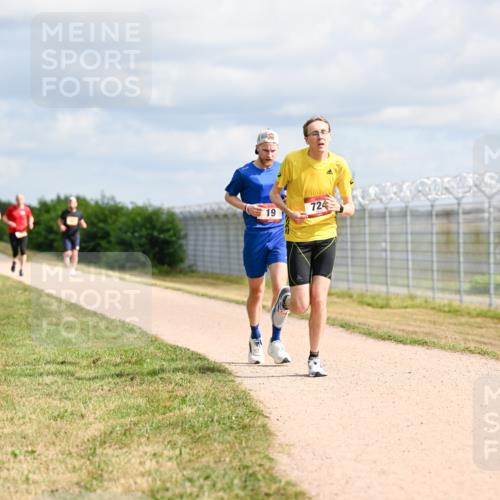 14.09.2025 - Airport Race Dr. Thomas Lammeyer http://msf.ph/oto/8861773 14.09.2025 11:58:42 Laufen 724, 19 meine-sportfotos.de