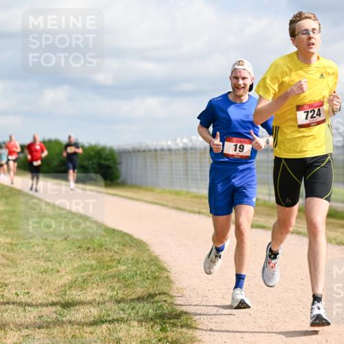 14.09.2025 - Airport Race Dr. Thomas Lammeyer http://msf.ph/oto/8861785 14.09.2025 11:58:45 Laufen 19, 724 meine-sportfotos.de