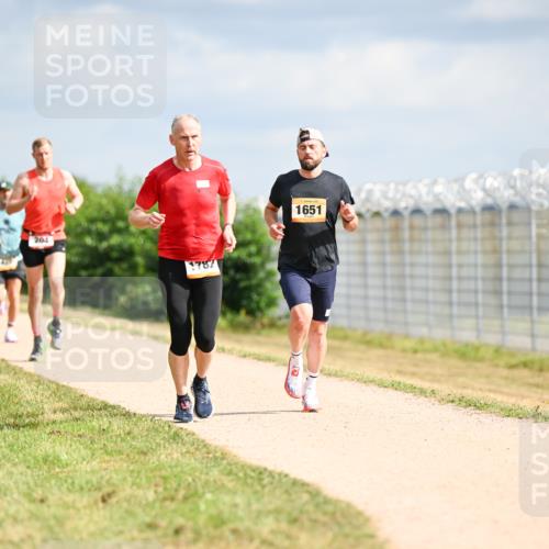 14.09.2025 - Airport Race Dr. Thomas Lammeyer http://msf.ph/oto/8861793 14.09.2025 11:58:49 Laufen 204, 1782, 1651 meine-sportfotos.de