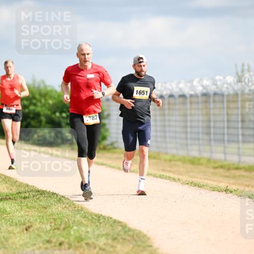 14.09.2025 - Airport Race Dr. Thomas Lammeyer http://msf.ph/oto/8861797 14.09.2025 11:58:50 Laufen 304, 782, 1651 meine-sportfotos.de