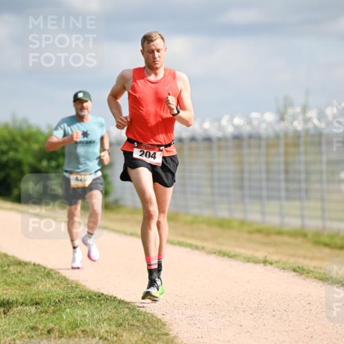14.09.2025 - Airport Race Dr. Thomas Lammeyer http://msf.ph/oto/8861824 14.09.2025 11:58:55 Laufen 426, 204 meine-sportfotos.de