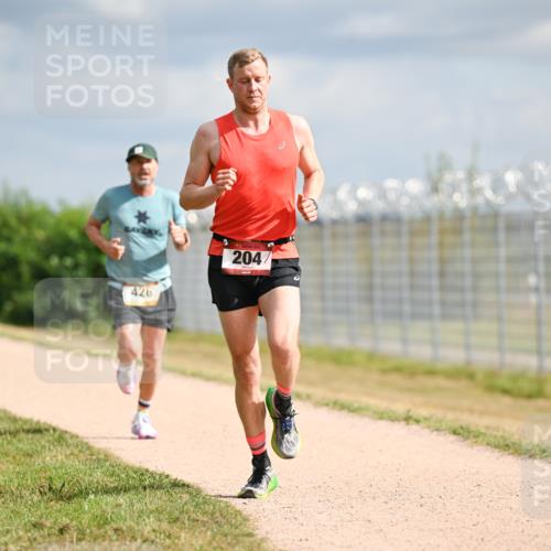 14.09.2025 - Airport Race Dr. Thomas Lammeyer http://msf.ph/oto/8861826 14.09.2025 11:58:55 Laufen 426, 204 meine-sportfotos.de