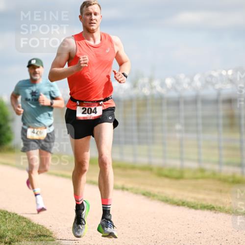 14.09.2025 - Airport Race Dr. Thomas Lammeyer http://msf.ph/oto/8861832 14.09.2025 11:58:56 Laufen 426, 204 meine-sportfotos.de