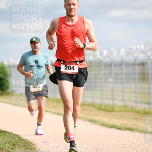 14.09.2025 - Airport Race Dr. Thomas Lammeyer http://msf.ph/oto/8861835 14.09.2025 11:58:56 Laufen 426, 204 meine-sportfotos.de
