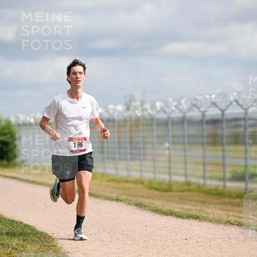 14.09.2025 - Airport Race Dr. Thomas Lammeyer http://msf.ph/oto/8861854 14.09.2025 11:59:01 Laufen 196 meine-sportfotos.de