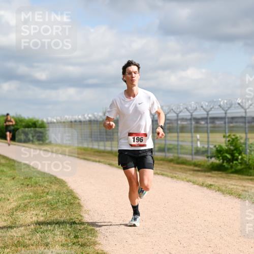 14.09.2025 - Airport Race Dr. Thomas Lammeyer http://msf.ph/oto/8861868 14.09.2025 11:59:03 Laufen 196 meine-sportfotos.de