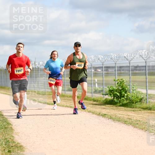 14.09.2025 - Airport Race Dr. Thomas Lammeyer http://msf.ph/oto/8861893 14.09.2025 11:59:12 Laufen 1997, 1849, 493 meine-sportfotos.de