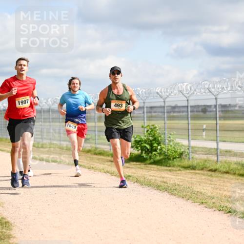 14.09.2025 - Airport Race Dr. Thomas Lammeyer http://msf.ph/oto/8861897 14.09.2025 11:59:12 Laufen 397, 1997, 1849, 493 meine-sportfotos.de