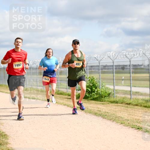 14.09.2025 - Airport Race Dr. Thomas Lammeyer http://msf.ph/oto/8861898 14.09.2025 11:59:13 Laufen 1997, 1849, 493 meine-sportfotos.de