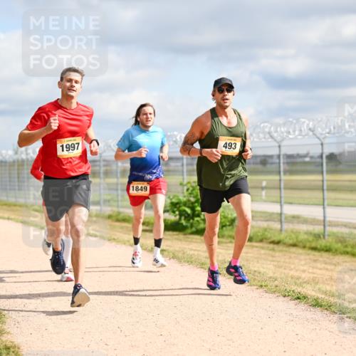 14.09.2025 - Airport Race Dr. Thomas Lammeyer http://msf.ph/oto/8861902 14.09.2025 11:59:13 Laufen 1997, 1849, 493 meine-sportfotos.de