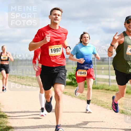 14.09.2025 - Airport Race Dr. Thomas Lammeyer http://msf.ph/oto/8861907 14.09.2025 11:59:14 Laufen 1997, 1849, 493 meine-sportfotos.de