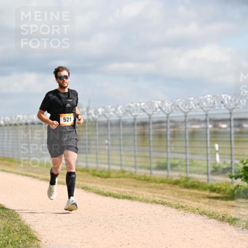 14.09.2025 - Airport Race Dr. Thomas Lammeyer http://msf.ph/oto/8861935 14.09.2025 11:59:24 Laufen 521 meine-sportfotos.de