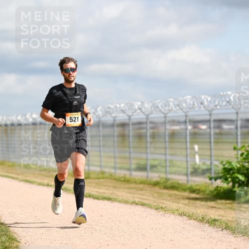 14.09.2025 - Airport Race Dr. Thomas Lammeyer http://msf.ph/oto/8861940 14.09.2025 11:59:24 Laufen 521 meine-sportfotos.de