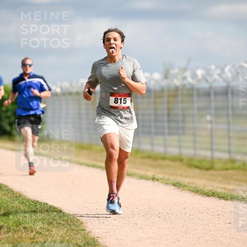 14.09.2025 - Airport Race Dr. Thomas Lammeyer http://msf.ph/oto/8861958 14.09.2025 11:59:31 Laufen 815 meine-sportfotos.de