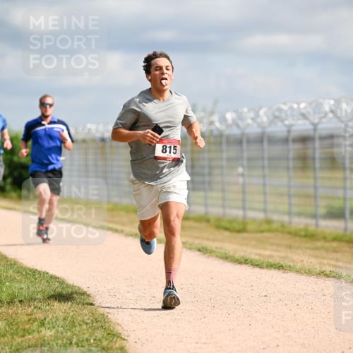 14.09.2025 - Airport Race Dr. Thomas Lammeyer http://msf.ph/oto/8861962 14.09.2025 11:59:32 Laufen 815 meine-sportfotos.de