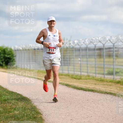 14.09.2025 - Airport Race Dr. Thomas Lammeyer http://msf.ph/oto/8862022 14.09.2025 11:59:46 Laufen 711 meine-sportfotos.de