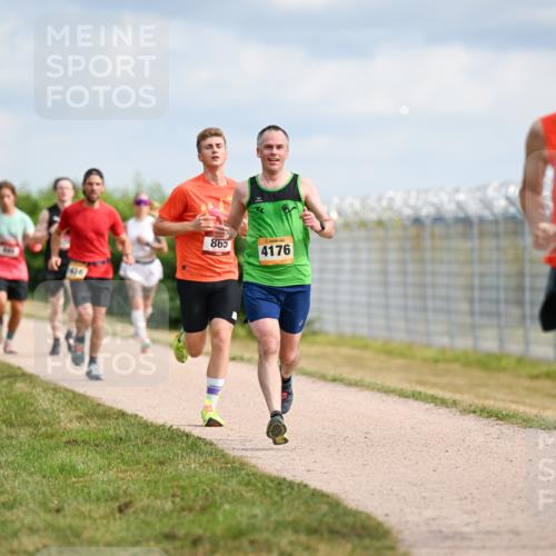 14.09.2025 - Airport Race Dr. Thomas Lammeyer http://msf.ph/oto/8862032 14.09.2025 11:59:51 Laufen 456, 865, 4176 meine-sportfotos.de